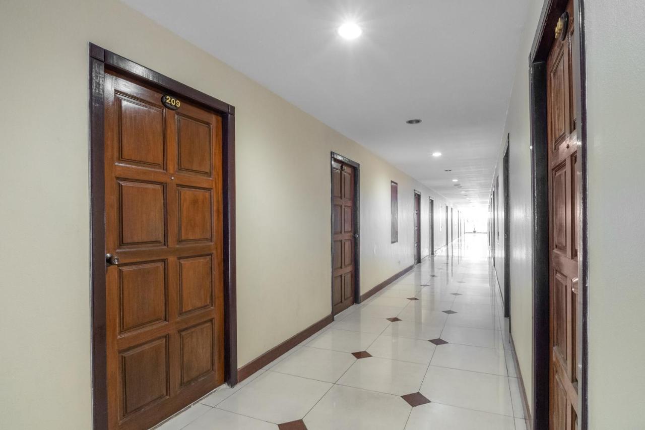 Oyo 882 The Moonlight Serviced Apartment Pattaya Exterior photo