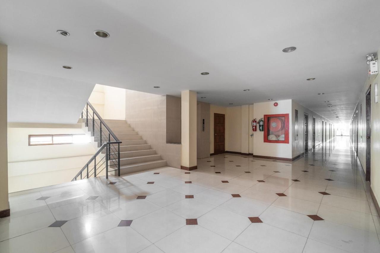 Oyo 882 The Moonlight Serviced Apartment Pattaya Exterior photo